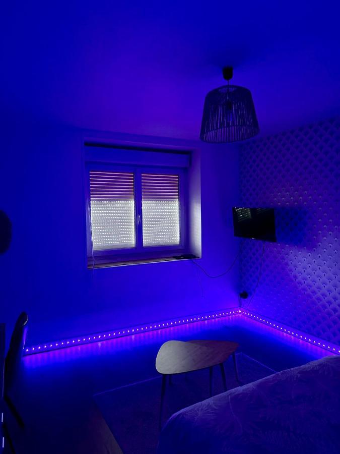 Le Madeleine - Cosy & Renove - Face Tram Apartment ออร์เลออง ภายนอก รูปภาพ